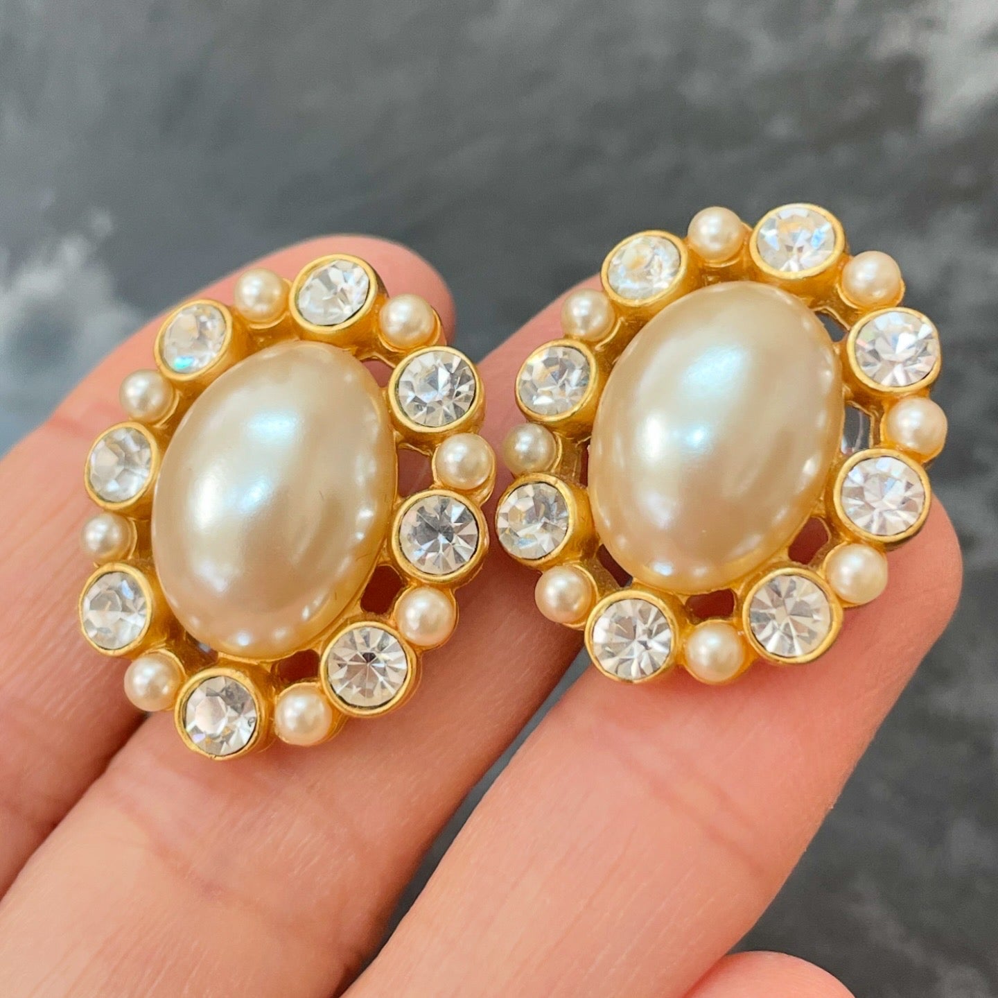 Vintage ANNE KLEIN signed gold/silver tone oval faux pearl and clear rhinestone pierced earrings