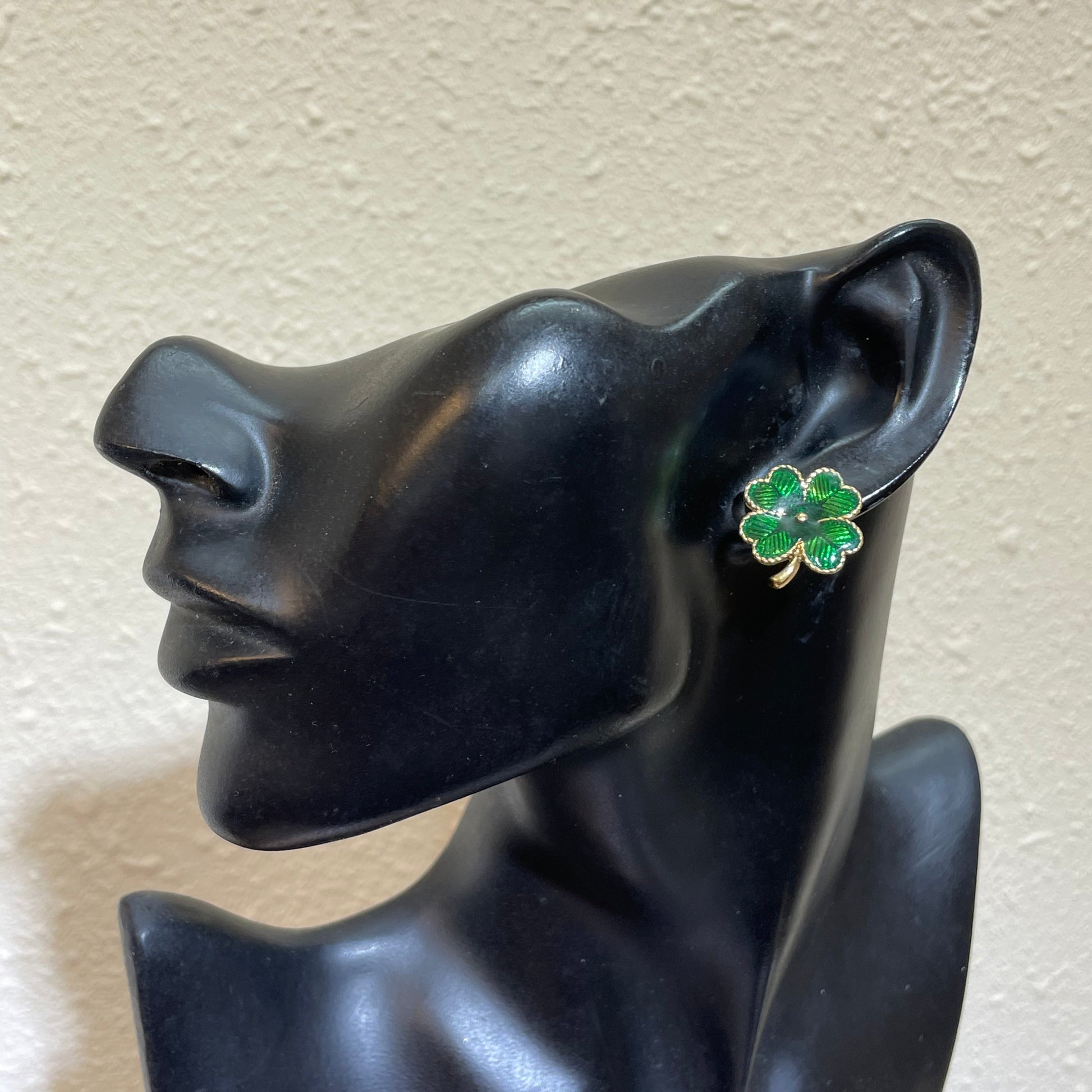 Vintage Avon signed gold tone green enamel four leaf clover stud earrings