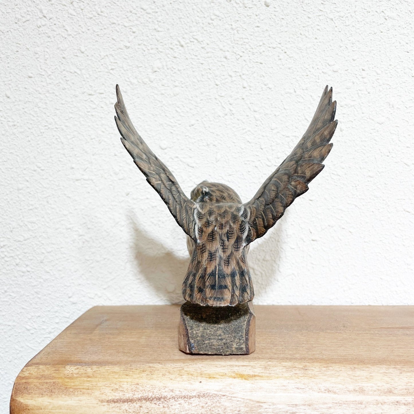Painted Wooden Landing Owl 彩繪木雕 (貓頭鷹)