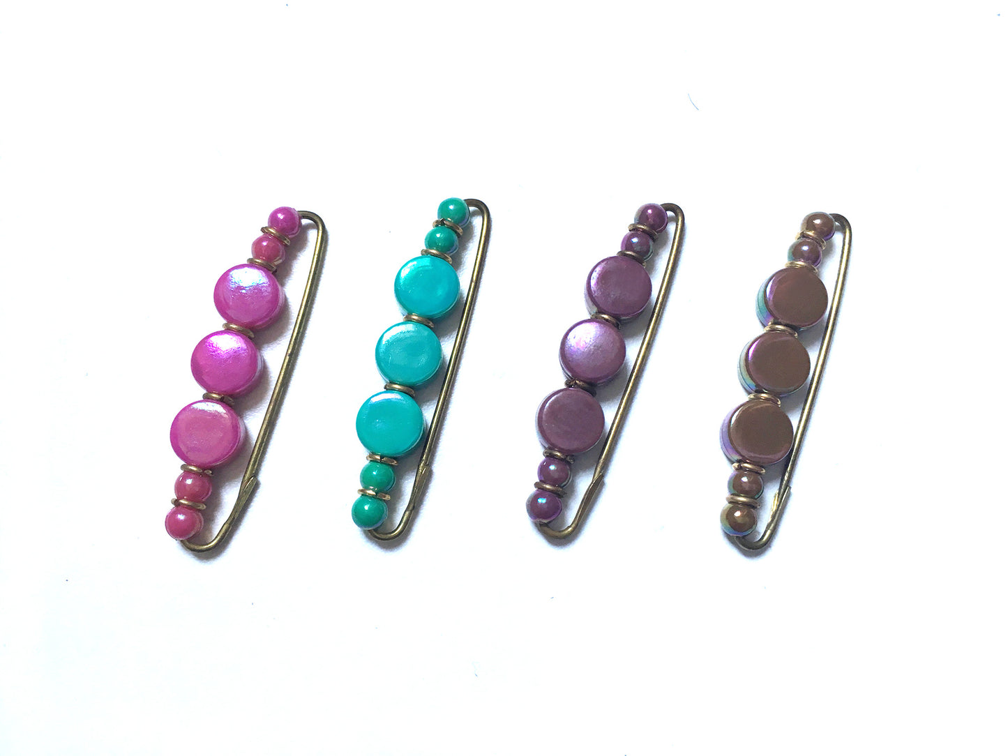 Luster Round Flat Bead Lapel Pin (4 Colours) 珠光平面串珠別針(四色)