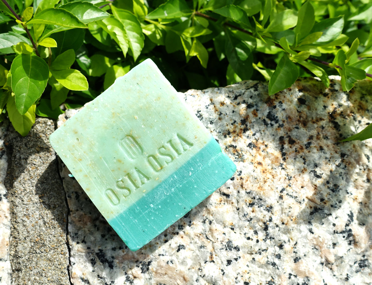 冷製檸檬草精油芳療皂 (沐浴+潔面兩用) Cold Process Lemon Grass Handcrafted Luxury Herbal Soap (Body Wash & Face Wash)