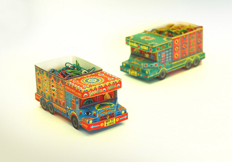 DIY ‘Goodies Carrier’ Truck container: Blue n Red design DIY迷你紙製印度卡車模型:藍色+紅色手繪