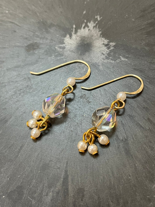Vintage ANNE KLEIN 14/20GF Gold Filled Aurora Borealis Bead Faux Pearl Drop Earrings