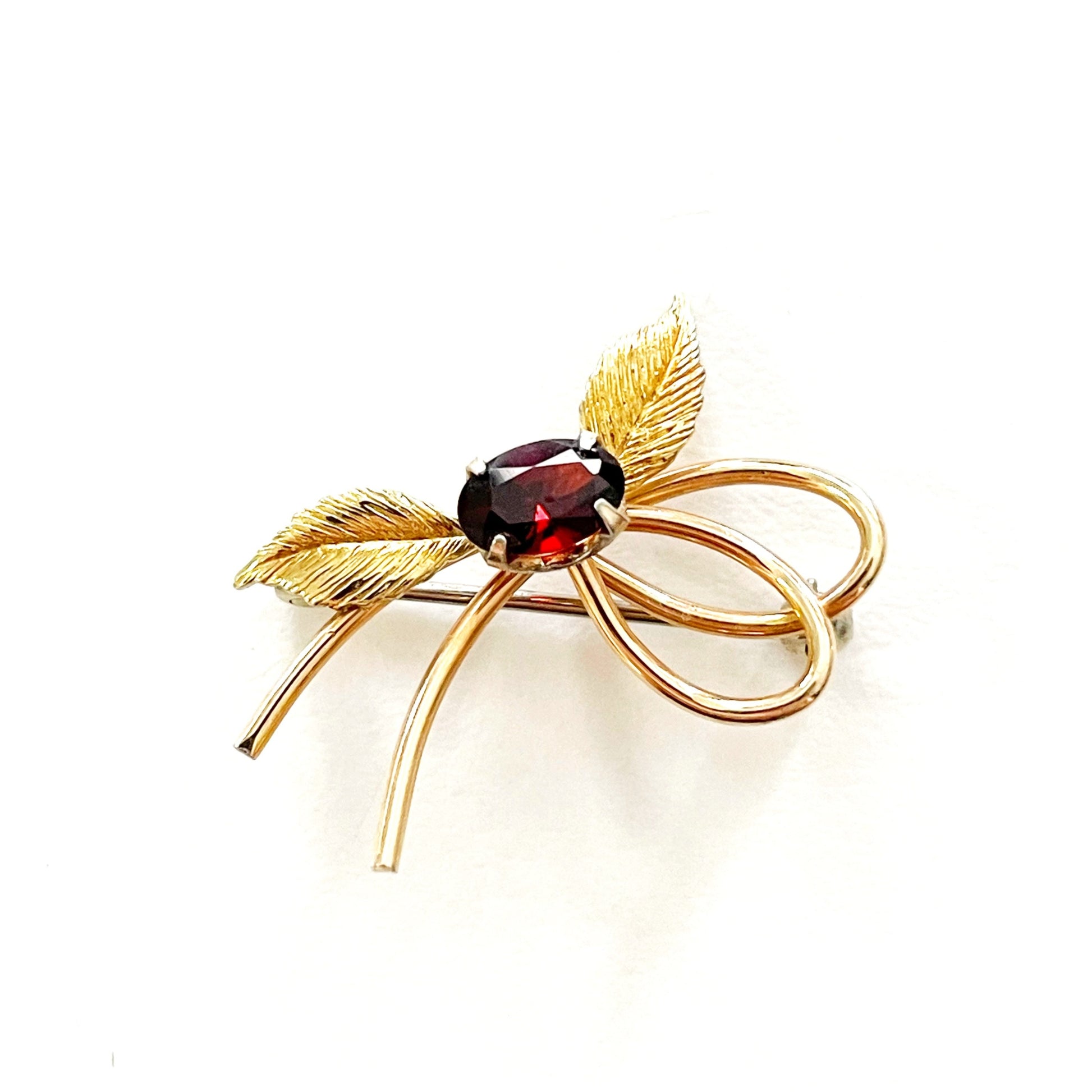 Vintage Krementz signed gold filled gemstone leaf brooch