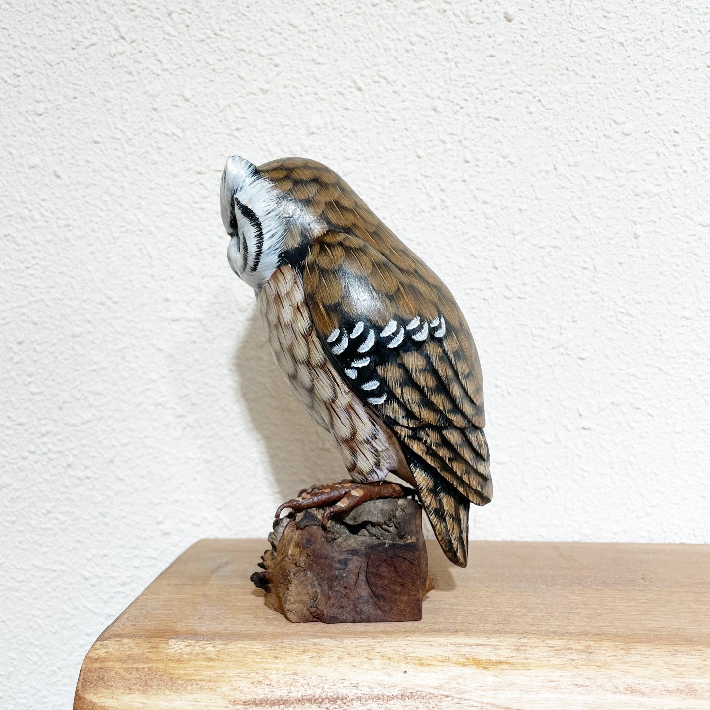 Painted Wooden Owl 彩繪木雕 (貓頭鷹)