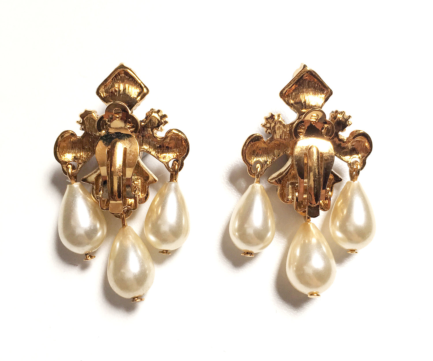 Vintage Swarovski Component Crystal Faux Pearl Chandelier Dangling Clip Earrings 施華洛世奇元素水滴型水晶仿珍珠吊燈耳夾耳環